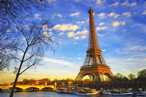 about paris in french.